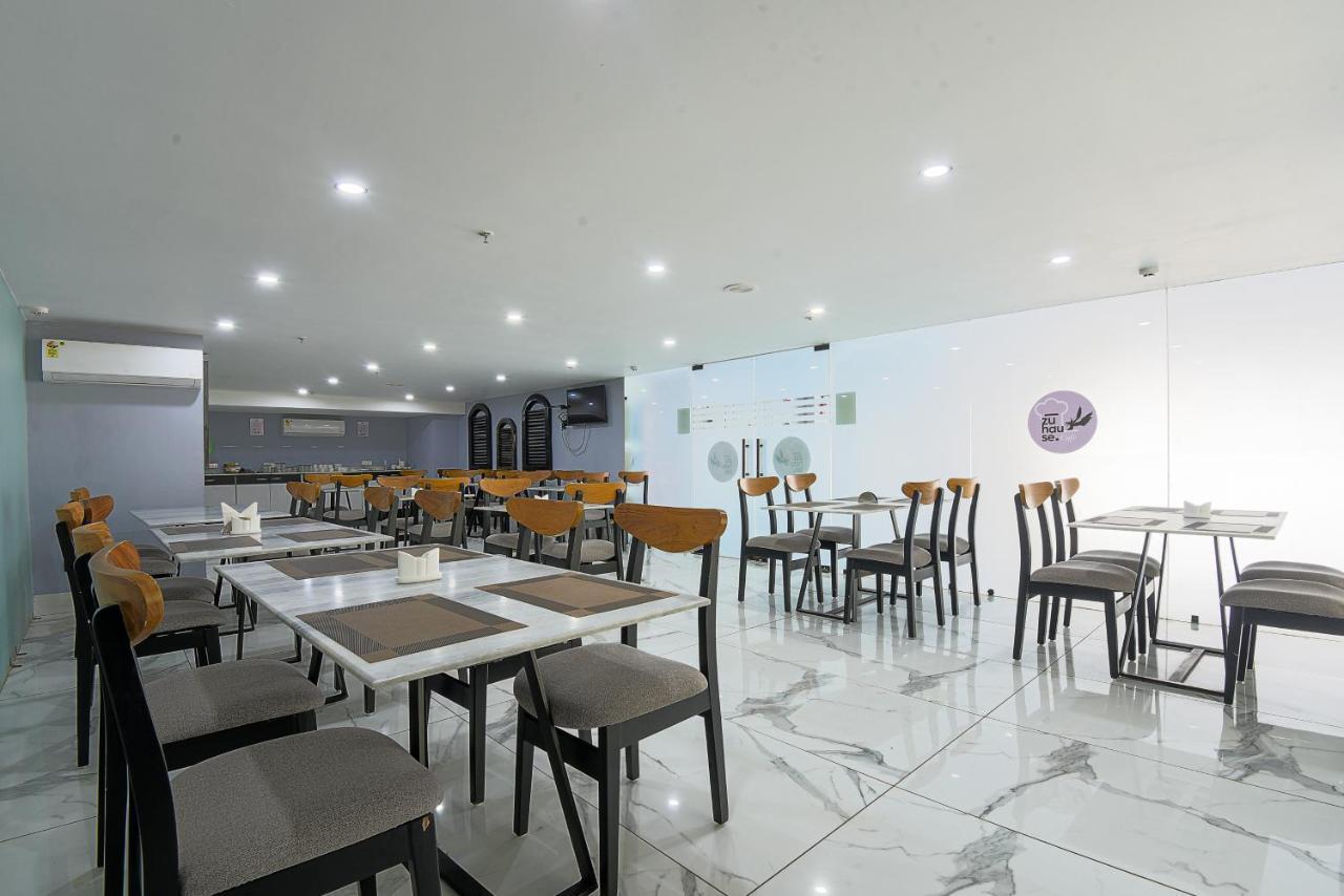 Bedchambers Serviced Apartments - Cyber City Гургаон Экстерьер фото